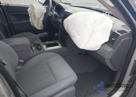 2006 Jeep Grand Cherokee Laredo from USA, damaged, VIN 1J8GR48K96C303554